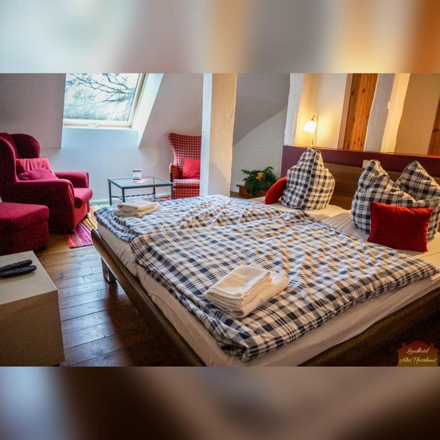 Hotelpension Pfarrhaus アルト・シュヴェリン エクステリア 写真