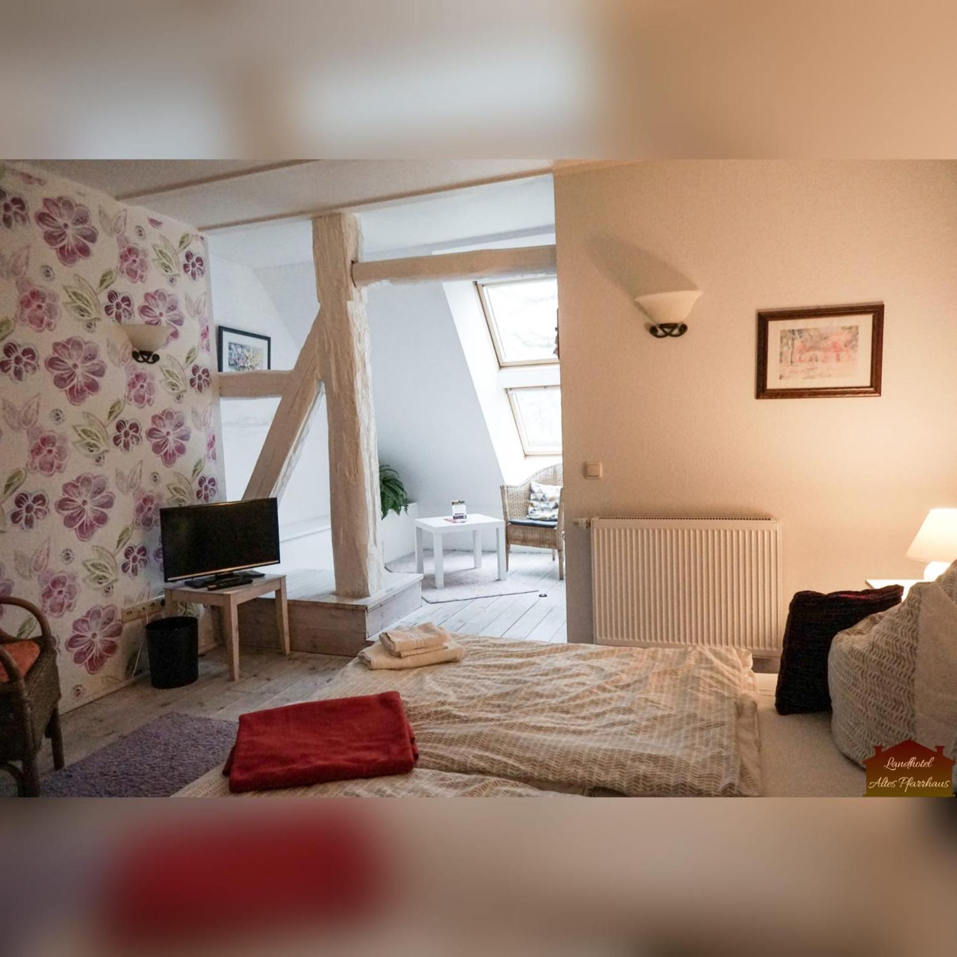 Hotelpension Pfarrhaus アルト・シュヴェリン エクステリア 写真